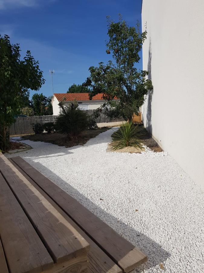 Вилла Charmante Maison De Vacances Сен-Жиль-Круа-де-Ви Экстерьер фото